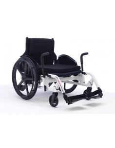 Invacare Action Ampla Bariatric Wheelchair 2