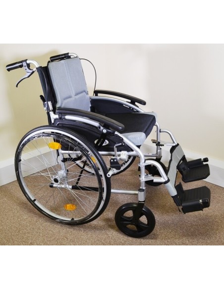 M Brand Dlite X Wheelchair