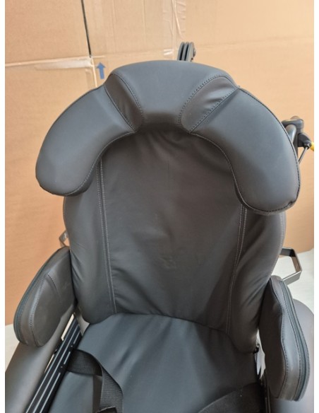 Refurbished Invacare Rea Azalea Tilt in Space Wheelchair from ENdynamics