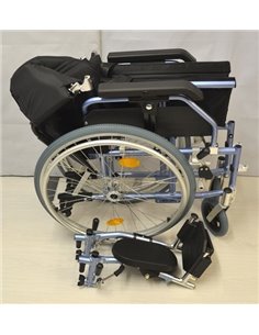 Aktiv X3 Pro Lightweight Self Propel Wheelchair with Long Elevating Legrest 2