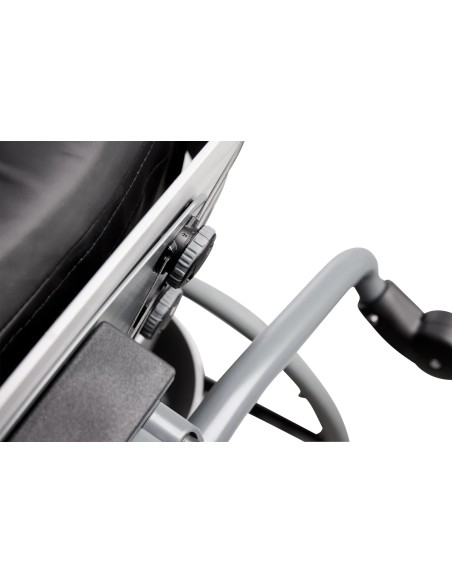 Cobi Cruise Bariatric Comfort Wheelchair FitGo System