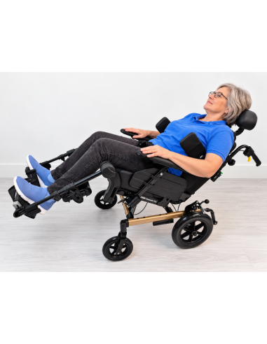 Invacare Rea Clematis Pro Tilt in Space Wheelchair