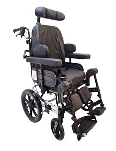 Invacare Rea Azalea Tilt in Space Demonstrator 2